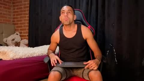 jacob_633 online show from August 3, 5:42 am