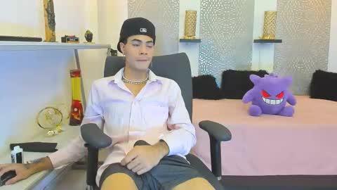 jacob_blackwell online show from November 17, 7:49 pm