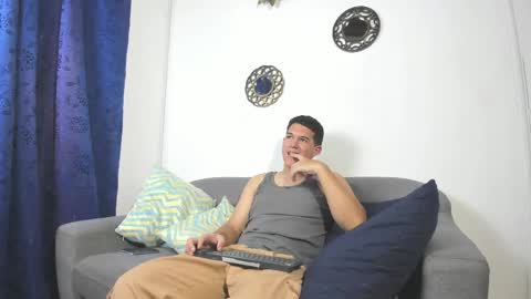 jacob_schneider online show from May 11, 1:51 pm