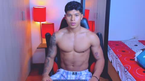 Snapshot of jacod_cock1 chatting on December 4, 10:35 pm JACOD online show from December 4, 10:35 pm