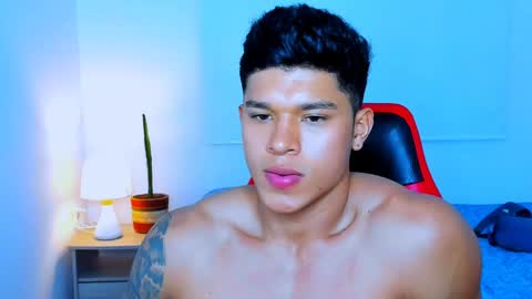 Snapshot of jacod_cock1 chatting on January 7, 1:28 am JACOD online show from January 7, 1:28 am