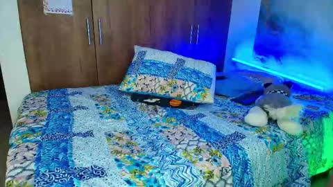 daddy sir master bear online show from January 12, 4:58 pm