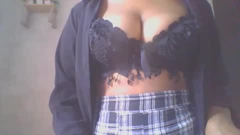 jacqueline_fernandez online show from September 29, 6:12 am