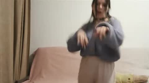 jacquelynsundin online show from September 26, 8:28 pm