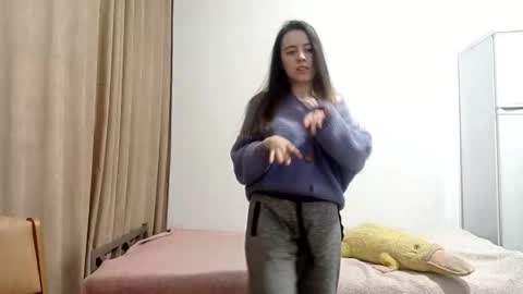 jacquelynsundin online show from October 23, 8:10 pm