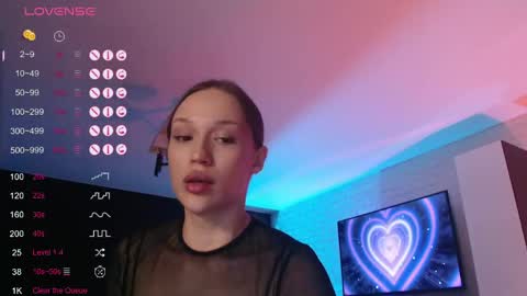 Jade online show from April 12, 5:06 pm