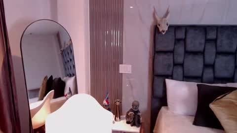 Sara online show from October 26, 8:41 pm