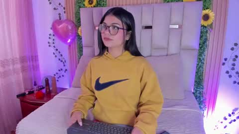 ade online show from September 25, 1:40 pm