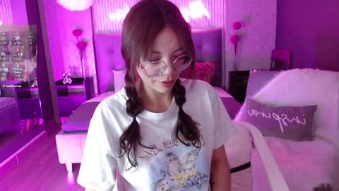 JADE online show from September 23, 9:10 pm