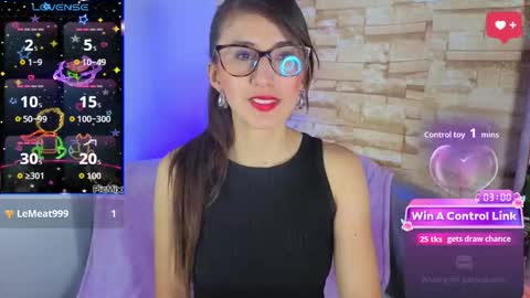 jade white  online show from February 26, 3:48 pm