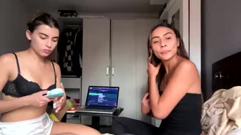 Jade online show from July 3, 10:47 pm