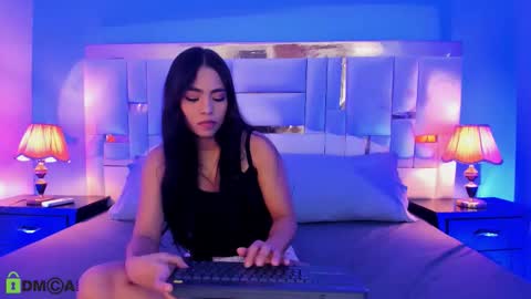 Jade online show from September 11, 5:09 am