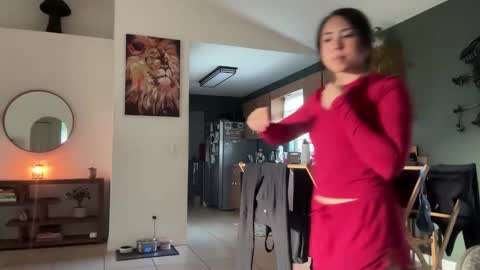 Jade Love online show from January 9, 8:58 pm