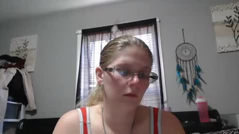 JadeLuv online show from February 10, 7:17 pm