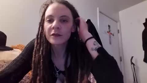 jader0se online show from December 15, 7:48 am