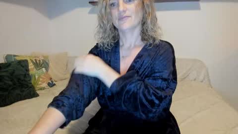 elena online show from February 23, 2:51 am