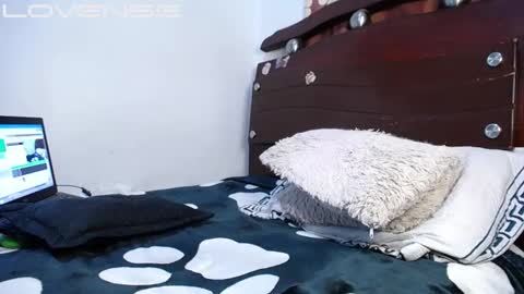 jahn_ashford1 online show from February 26, 8:39 am