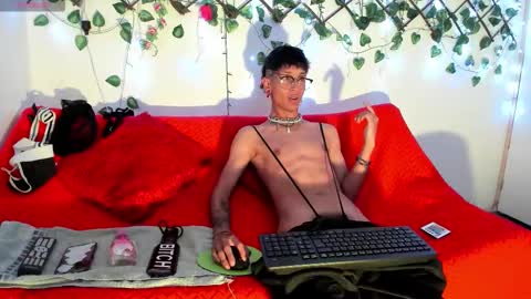 Jaick xxx online show from October 21, 12:43 pm