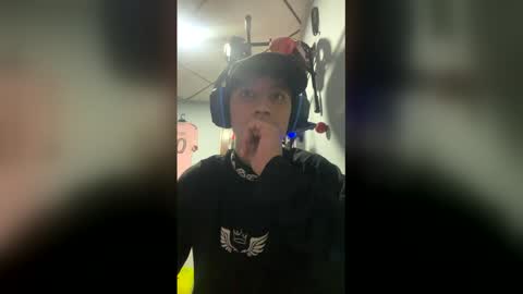 jaider_17 online show from January 8, 1:33 am