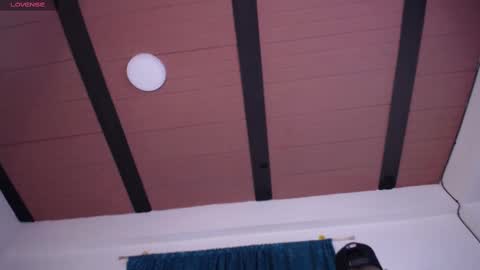 JAISON HALLS online show from November 2, 6:02 am