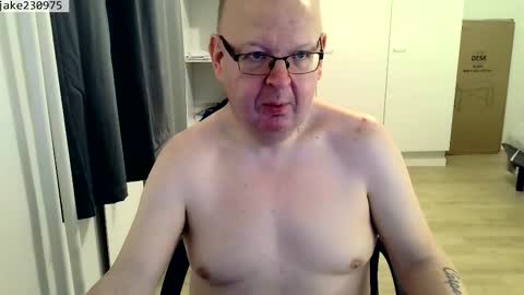 Jake2309 online show from March 8, 7:07 pm