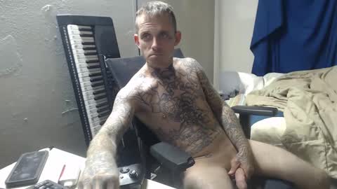 showingitoff online show from September 26, 6:10 am