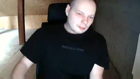 jake_341 online show from March 9, 9:35 am