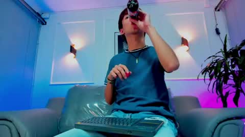 JAKE online show from April 14, 5:44 am