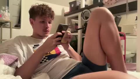 jake_jackson1 online show from October 14, 5:43 am