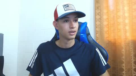 Snapshot of jake_shadow14 chatting on March 10, 6:34 pm Hi guys im new 3 online show from March 10, 6:34 pm