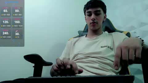 jake_tripp online show from December 11, 3:24 am