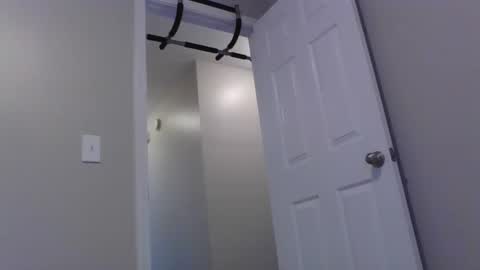 jakereynalds online show from September 12, 2:08 pm