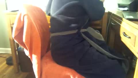 jakesplayin online show from April 4, 12:56 pm