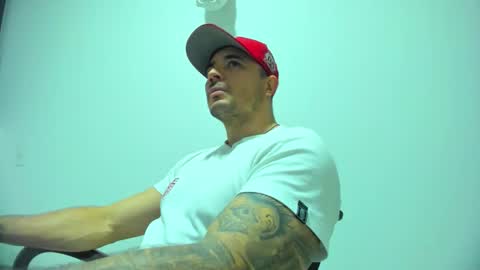 jakestone_1 online show from February 3, 2:53 am