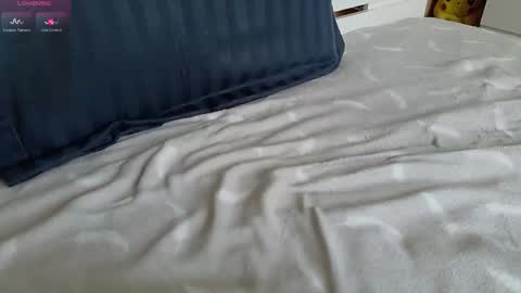 jalmecakkoo online show from September 27, 12:03 pm