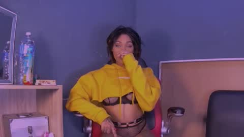 jamaicanbabex online show from January 14, 1:49 pm