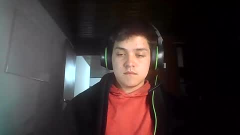 Snapshot of james__taylor21 chatting on September 15, 2:57 am JAMES TAYLOR online show from September 15, 2:57 am