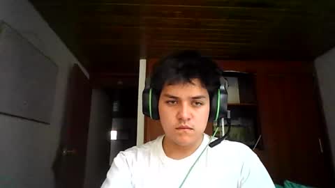 Snapshot of james__taylor21 chatting on October 5, 9:22 pm JAMES TAYLOR online show from October 5, 9:22 pm