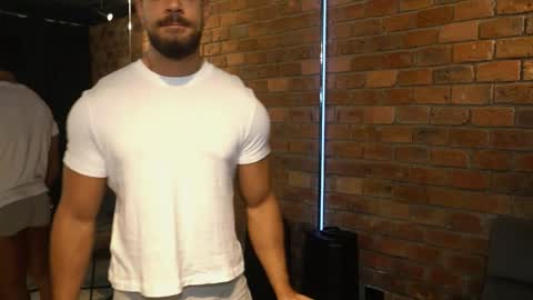 James Axel online show from March 28, 2:29 pm