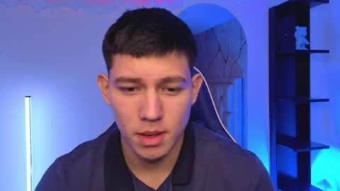 james_cr online show from June 9, 12:38 pm