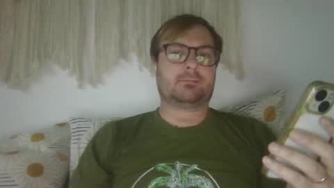 Snapshot of james_heron chatting on September 11, 6:20 pm James Heron online show from September 11, 6:20 pm