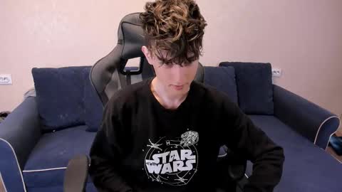 James online show from October 15, 7:15 pm