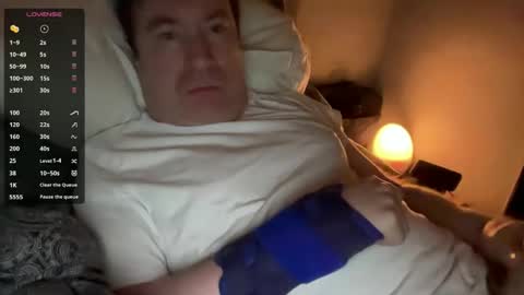 james_nudistcock online show from February 20, 12:10 am