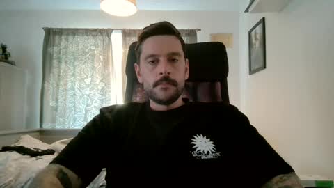 jamesuk420 online show from July 13, 5:05 pm
