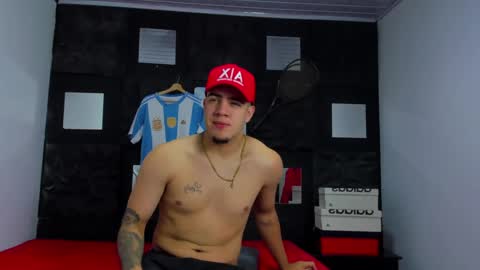 Jamezprada online show from September 10, 12:28 pm