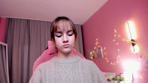 jamie_chung online show from November 23, 1:25 am