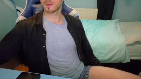 Snapshot of jamie_lad chatting on January 14, 11:42 am Jamie online show from January 14, 11:42 am