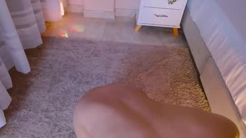 Jamie femboy online show from October 15, 12:58 am