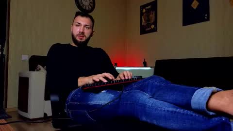 Robbie online show from October 20, 6:07 am