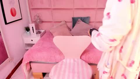 Janah Myers online show from February 16, 1:42 pm